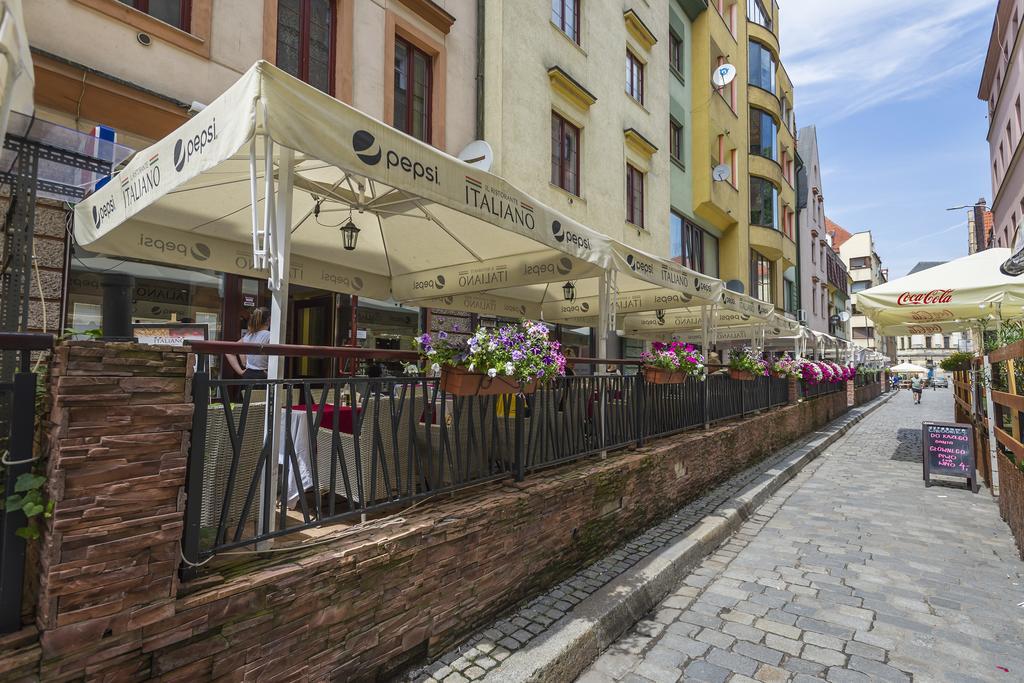 Galeria Italiana Apartments Wroclaw Exterior photo